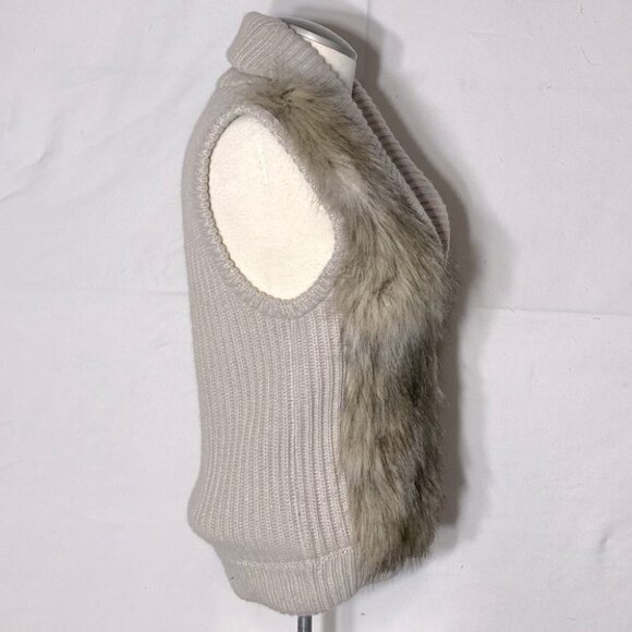 Ann Taylor Faux Fur Cream Knit Merino Wool Modal Cashmere Blend Knit Vest XS - Picture 3 of 11